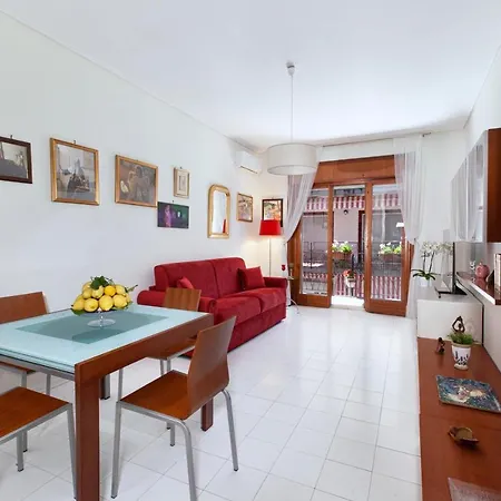 Yourhome - Parco Sereno شقة سورينتو