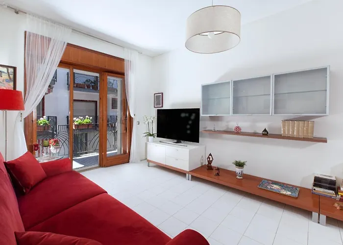 Yourhome - Parco Sereno Апартаменты *